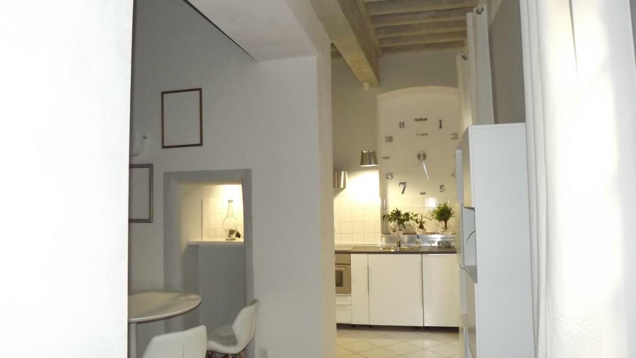 Le Barreme Apartamento Arles Exterior foto