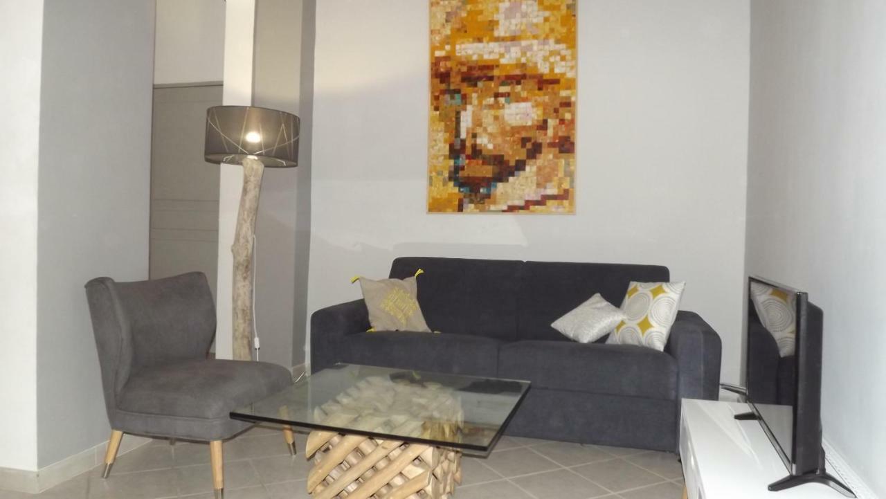 Le Barreme Apartamento Arles Exterior foto