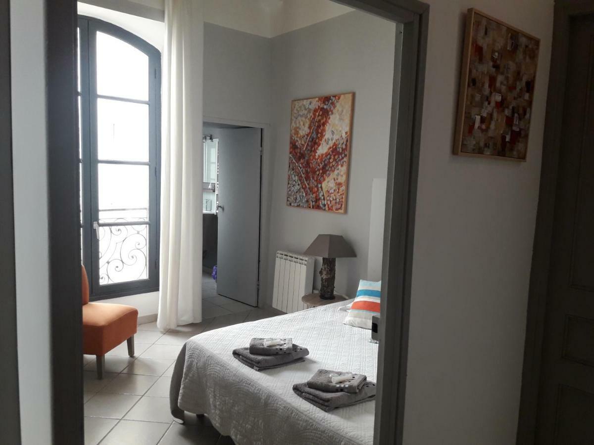Le Barreme Apartamento Arles Exterior foto