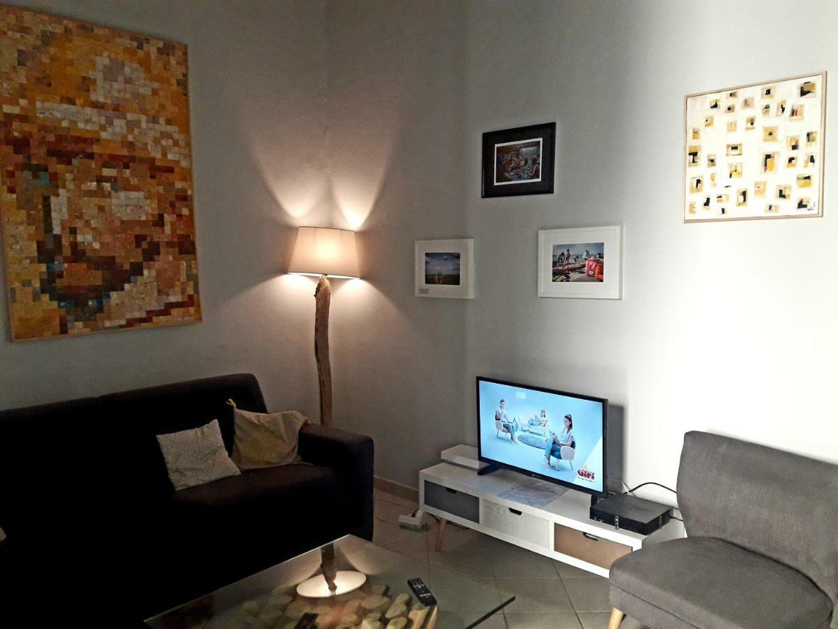 Le Barreme Apartamento Arles Exterior foto